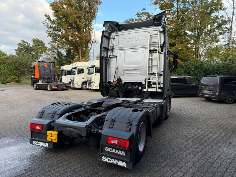 Scania R450 NGS 4X2EB Lowliner Retarder Standairco German truck Smarttacho 2 - Tractor head: gambar 4 Scania R450 NGS 4X2EB Lowliner Retarder Standairco German truck Smarttacho 2 - Tractor head: gambar 4
