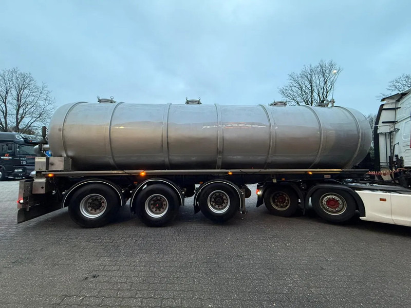 Semi-trailer tangki Vogelzang 36.5m3 RVS Mestoplegger Geijkte weging Bemonstering 2x Stuuras: gambar 16 Semi-trailer tangki Vogelzang 36.5m3 RVS Mestoplegger Geijkte weging Bemonstering 2x Stuuras: gambar 16