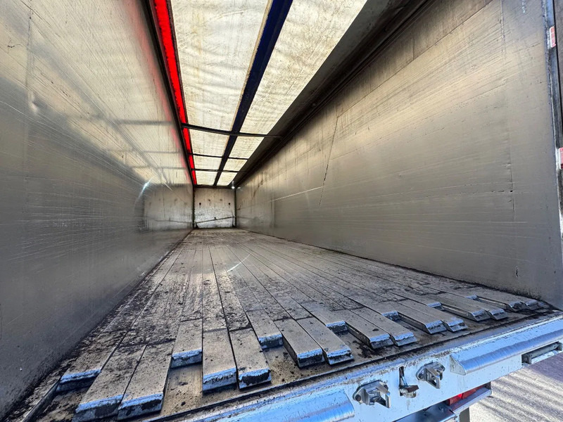 Kraker 90m3 Cargo Floor 10MM Stuuras Lenkachse Liftachse Nieuwe APK/TUV - Semi-trailer dengan lantai berjalan: gambar 4 Kraker 90m3 Cargo Floor 10MM Stuuras Lenkachse Liftachse Nieuwe APK/TUV - Semi-trailer dengan lantai berjalan: gambar 4