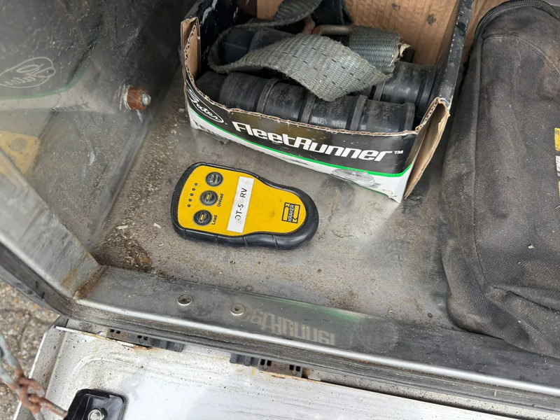 Kraker CF-ISO Koel / Walkingfloor Thermo King SLX 400 Alcoa's - Semi-trailer isotermal: gambar 4 Kraker CF-ISO Koel / Walkingfloor Thermo King SLX 400 Alcoa's - Semi-trailer isotermal: gambar 4