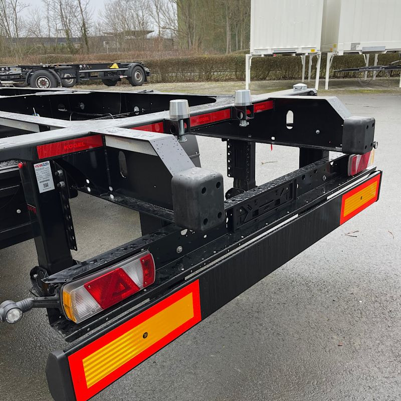 Kögel BDF-System, Schenker-Version, ohne Zulassung. - Trailer pengangkut mobil: gambar 3 Kögel BDF-System, Schenker-Version, ohne Zulassung. - Trailer pengangkut mobil: gambar 3