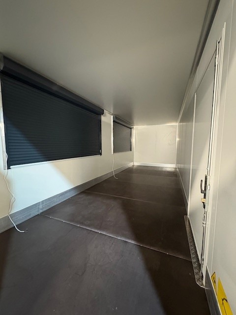 Krone BDF-System 7.450 mm, GASTROAUSSTATTUNG, FABRIKNEU - Kontainer konstruksi: gambar 2 Krone BDF-System 7.450 mm, GASTROAUSSTATTUNG, FABRIKNEU - Kontainer konstruksi: gambar 2