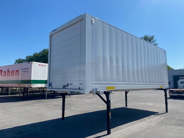 Krone BDF-System, 7.450 mm lang, FABRIKNEU - Tukar tubuh box: gambar 1 Krone BDF-System, 7.450 mm lang, FABRIKNEU - Tukar tubuh box: gambar 1