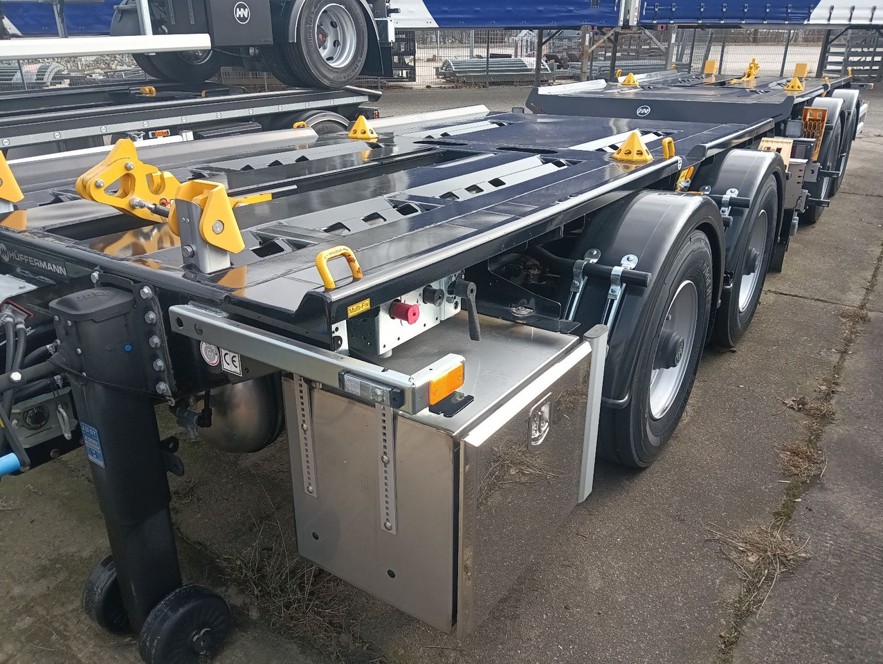 Hüffermann 2-ACHS-MINI-CARRIER MULTIFIX verzinkt NEU BPW Hüffermann 2-ACHS-MINI-CARRIER MULTIFIX verzinkt NEU BPW - Trailer lewati: gambar 2 Hüffermann 2-ACHS-MINI-CARRIER MULTIFIX verzinkt NEU BPW Hüffermann 2-ACHS-MINI-CARRIER MULTIFIX verzinkt NEU BPW - Trailer lewati: gambar 2