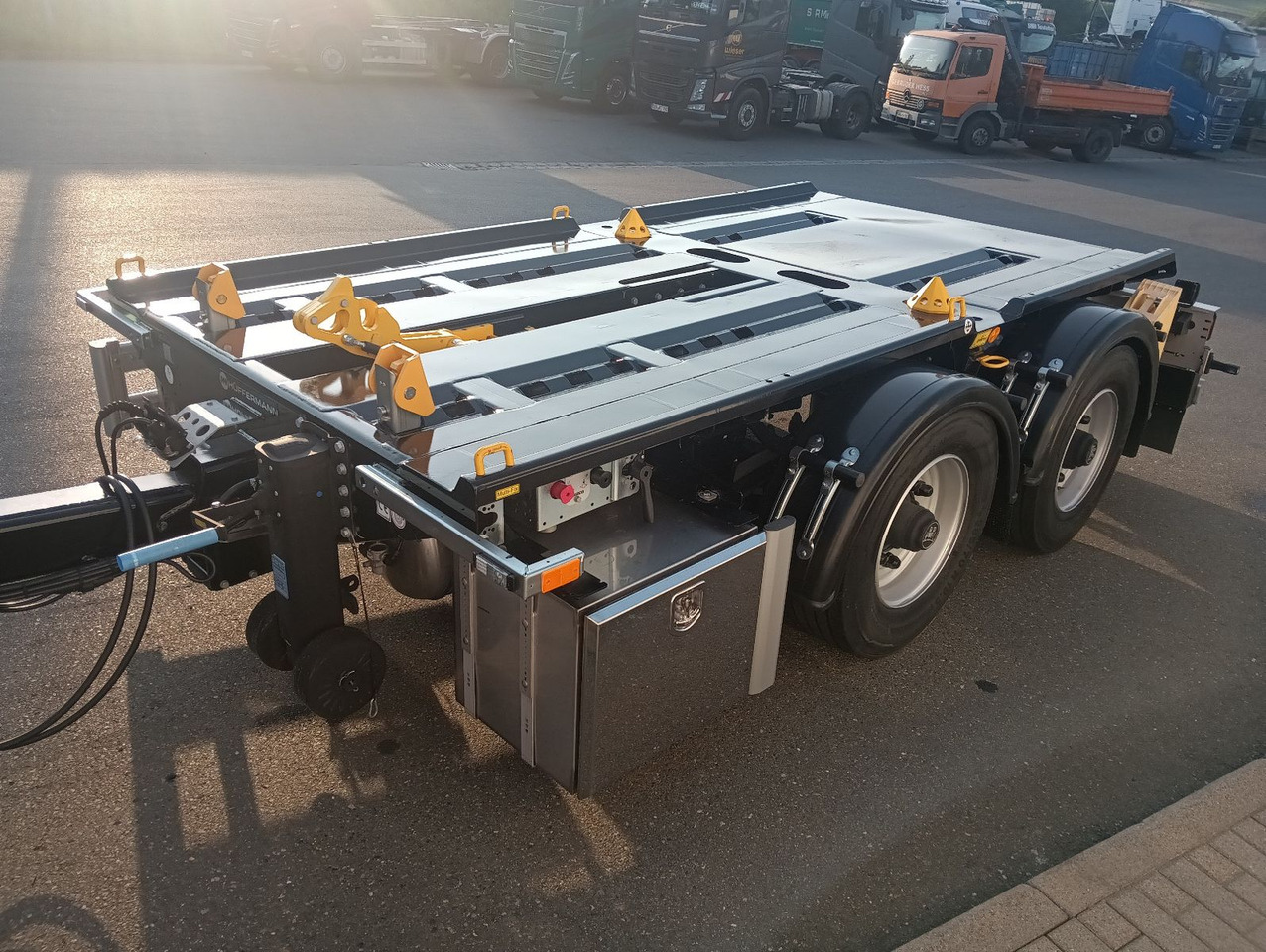 Hüffermann 2-ACHS-MINI-CARRIER MULTIFIX verzinkt NEU BPW Hüffermann 2-ACHS-MINI-CARRIER MULTIFIX verzinkt NEU BPW - Trailer lewati: gambar 2 Hüffermann 2-ACHS-MINI-CARRIER MULTIFIX verzinkt NEU BPW Hüffermann 2-ACHS-MINI-CARRIER MULTIFIX verzinkt NEU BPW - Trailer lewati: gambar 2