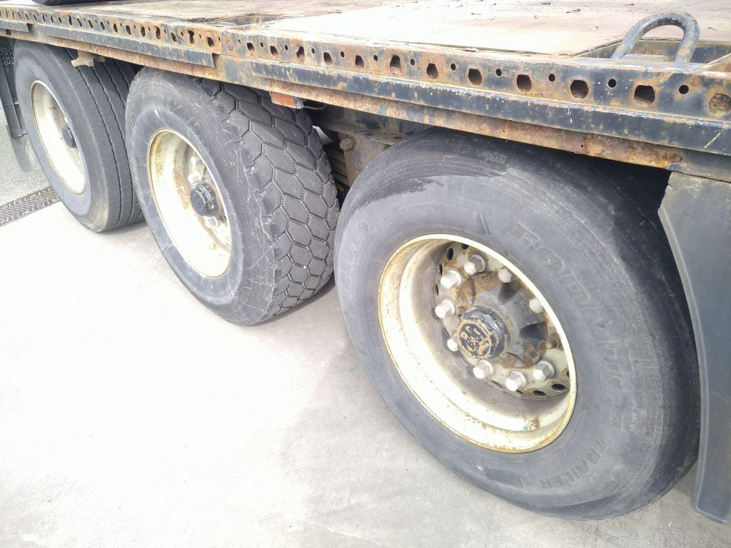 Semi-trailer flatbed Krone SDP27 TwistLocks 40"+ 20" BPW Lift Rungentaschen: gambar 7 Semi-trailer flatbed Krone SDP27 TwistLocks 40"+ 20" BPW Lift Rungentaschen: gambar 7