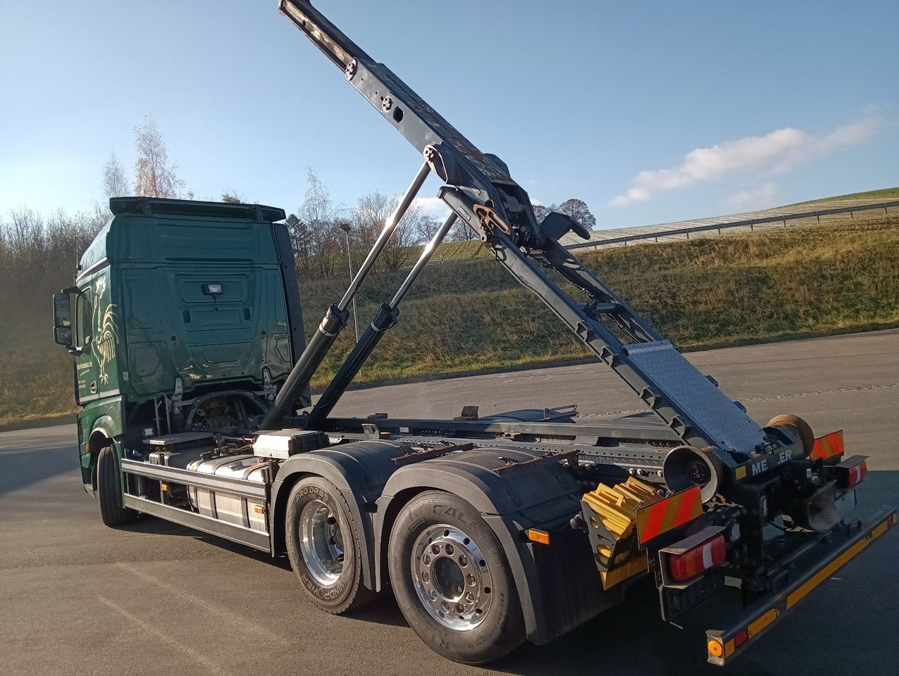 Mercedes-Benz ACTROS 2651 MP5 6x2 MEILLER RETARDER LENKACHS - Hook lift: gambar 3 Mercedes-Benz ACTROS 2651 MP5 6x2 MEILLER RETARDER LENKACHS - Hook lift: gambar 3