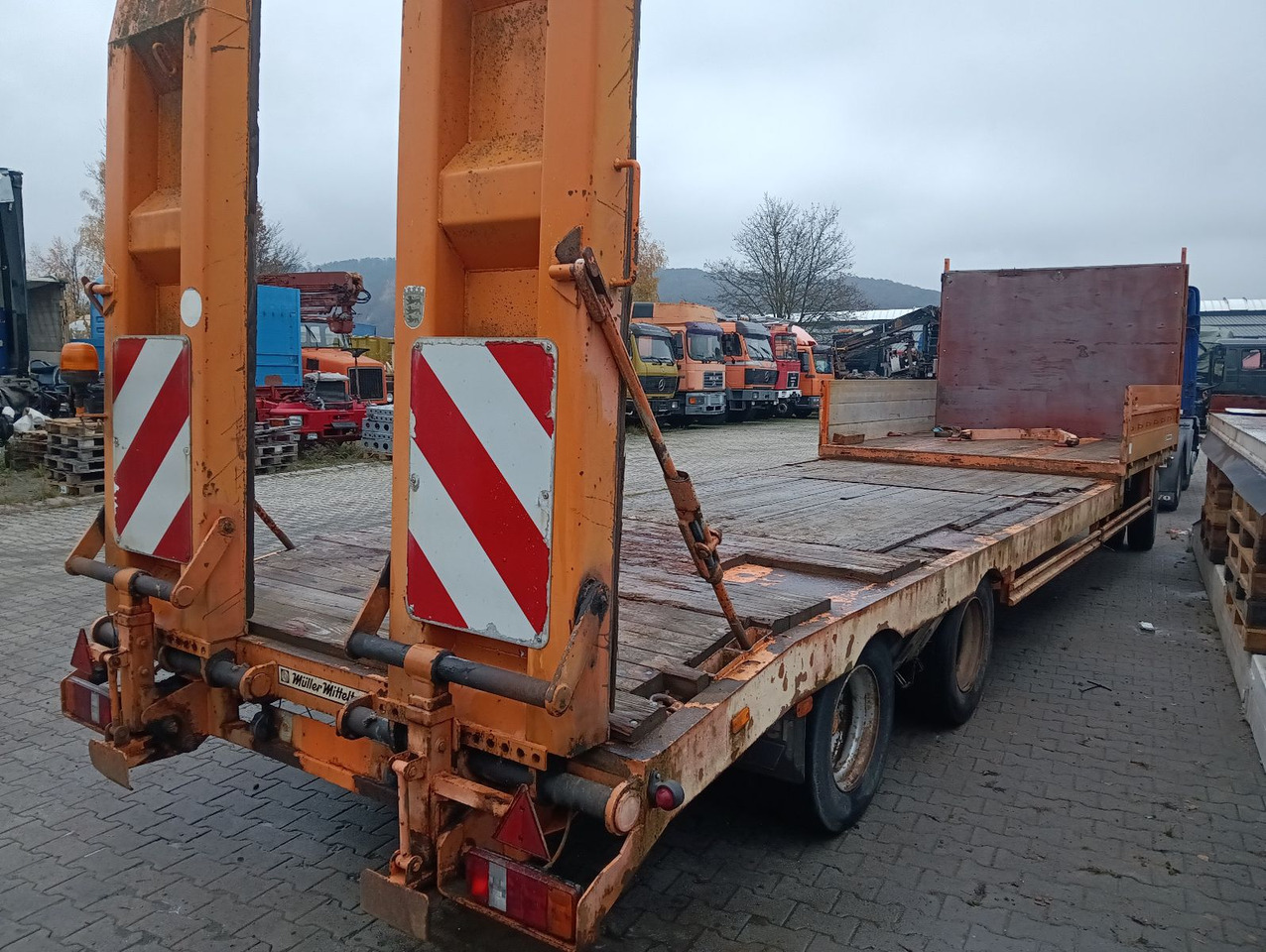 Müller-Mitteltal T 3 9,55m 0,90m Rampen, Bordwand vorne ABS SAF - Trailer low bed: gambar 3 Müller-Mitteltal T 3 9,55m 0,90m Rampen, Bordwand vorne ABS SAF - Trailer low bed: gambar 3