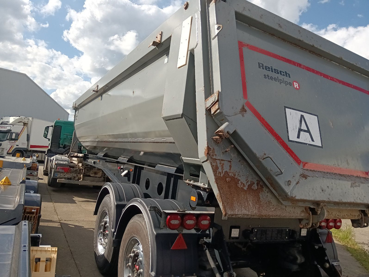 Reisch RHKS-2-SR07 25m3 2-A HARDOX ALCOA FullOption5,3t - Semi-trailer jungkit: gambar 5 Reisch RHKS-2-SR07 25m3 2-A HARDOX ALCOA FullOption5,3t - Semi-trailer jungkit: gambar 5