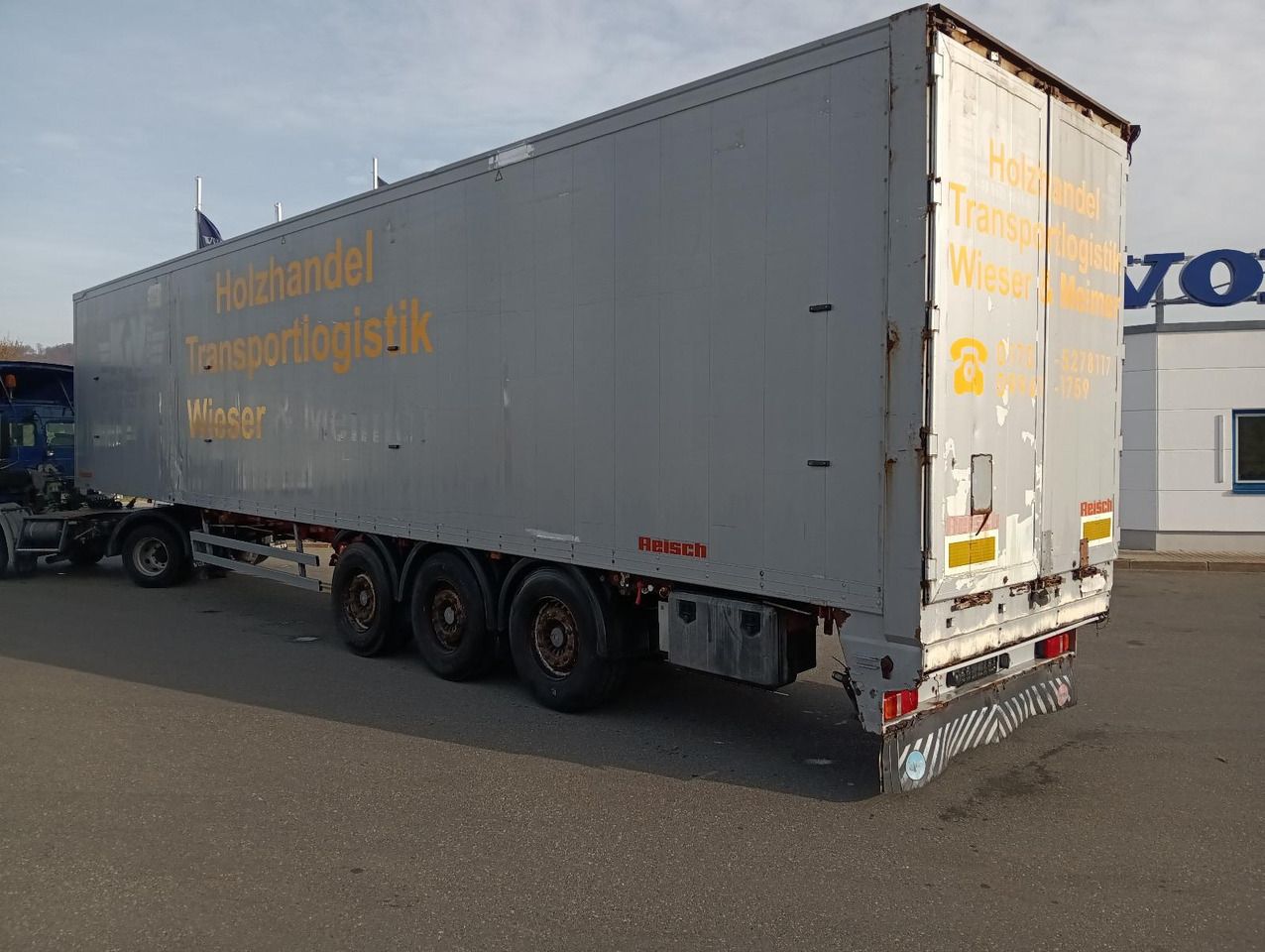 Reisch RSBS35/24LK 92m3WalkingFloor SAF Disc Boden Top - Semi-trailer dengan lantai berjalan: gambar 2 Reisch RSBS35/24LK 92m3WalkingFloor SAF Disc Boden Top - Semi-trailer dengan lantai berjalan: gambar 2