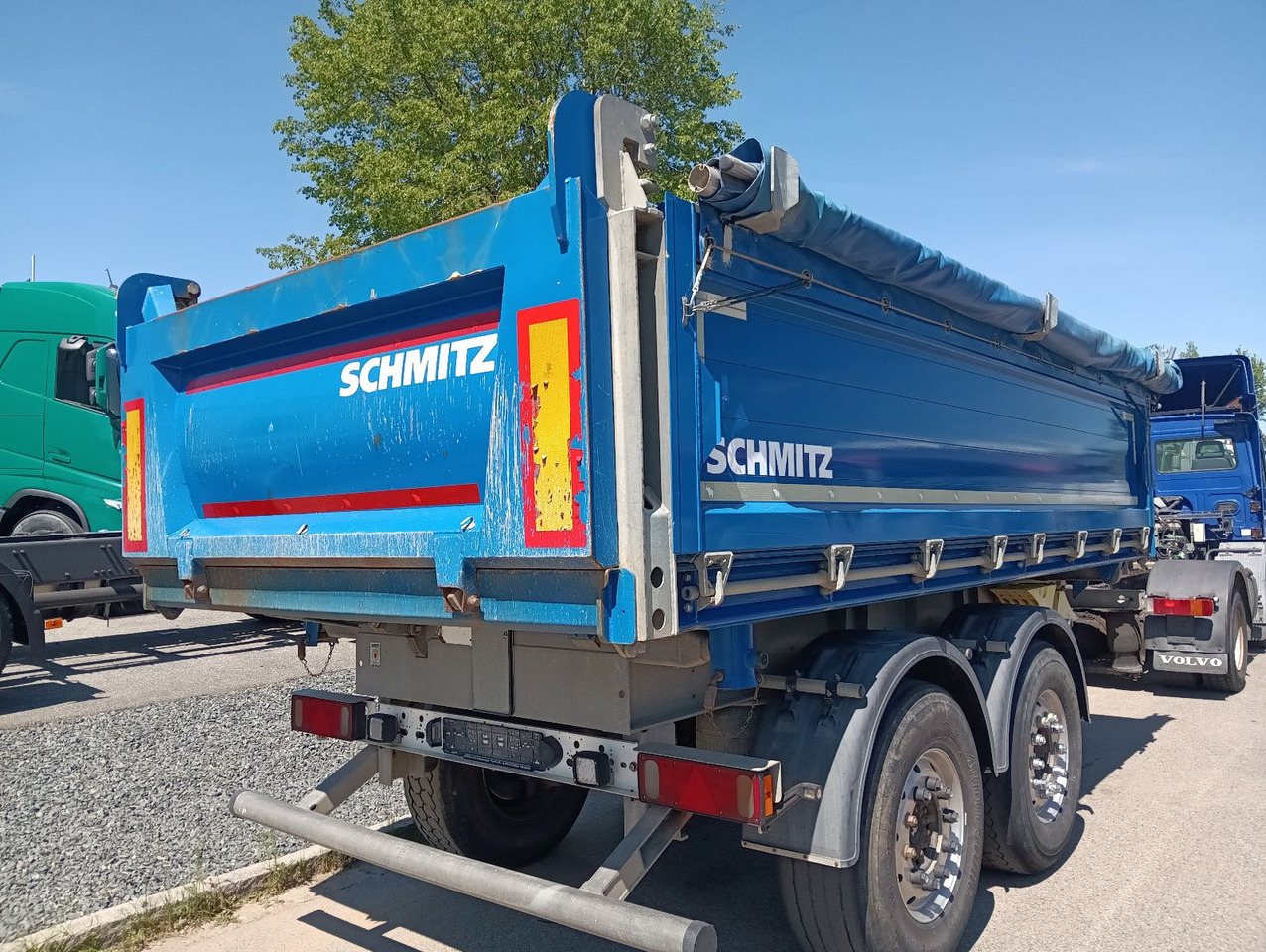 Schmitz Cargobull ZKI 18 Tandem 3-Seiten Kipper ALU ALCOA Rollplan - Trailer jungkit: gambar 4 Schmitz Cargobull ZKI 18 Tandem 3-Seiten Kipper ALU ALCOA Rollplan - Trailer jungkit: gambar 4