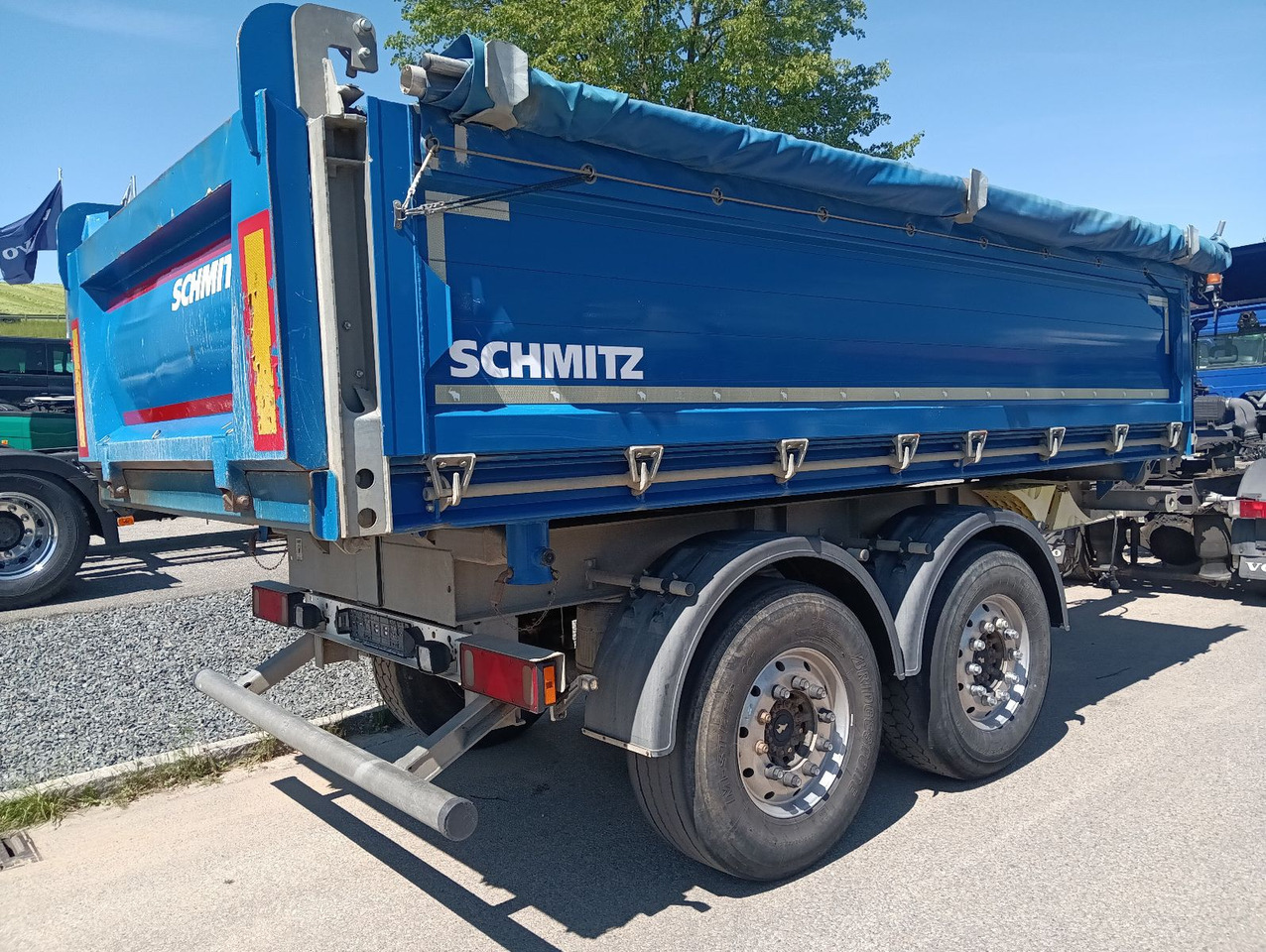 Schmitz Cargobull ZKI 18 Tandem 3-Seiten Kipper ALU ALCOA Rollplan - Trailer jungkit: gambar 2 Schmitz Cargobull ZKI 18 Tandem 3-Seiten Kipper ALU ALCOA Rollplan - Trailer jungkit: gambar 2