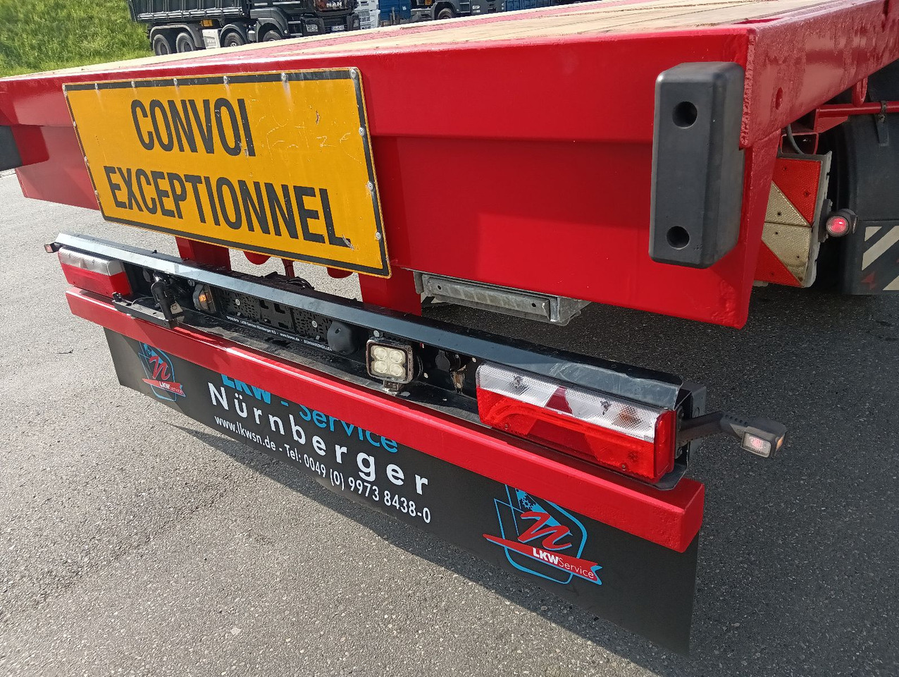 Schwarzmüller 3-A TELE-Plateau TRIDEC REIFEN/BREMSE/LACK/TÜV - Semi-trailer flatbed: gambar 4 Schwarzmüller 3-A TELE-Plateau TRIDEC REIFEN/BREMSE/LACK/TÜV - Semi-trailer flatbed: gambar 4
