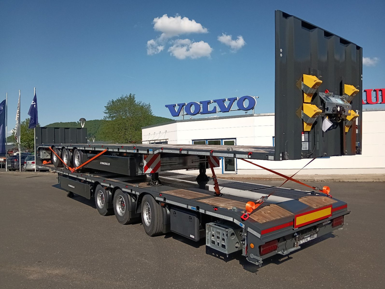 Schwarzmüller 3Achs Tele Rampen TwistLock40+2x20"SAF Lenk+Lift - Semi-trailer flatbed: gambar 3 Schwarzmüller 3Achs Tele Rampen TwistLock40+2x20"SAF Lenk+Lift - Semi-trailer flatbed: gambar 3