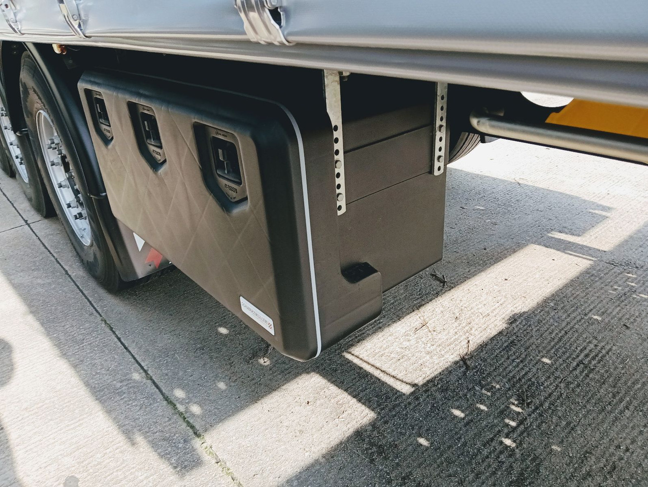 Semi-trailer dengan terpal samping baru Schwarzmüller ASSE STERZANTE, TETTUCIO APRIBILE HUBDACH LENKAC: gambar 43