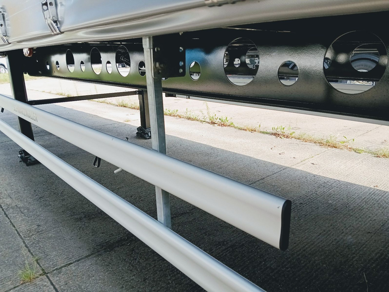 Semi-trailer dengan terpal samping baru Schwarzmüller ASSE STERZANTE, TETTUCIO APRIBILE HUBDACH LENKAC: gambar 46