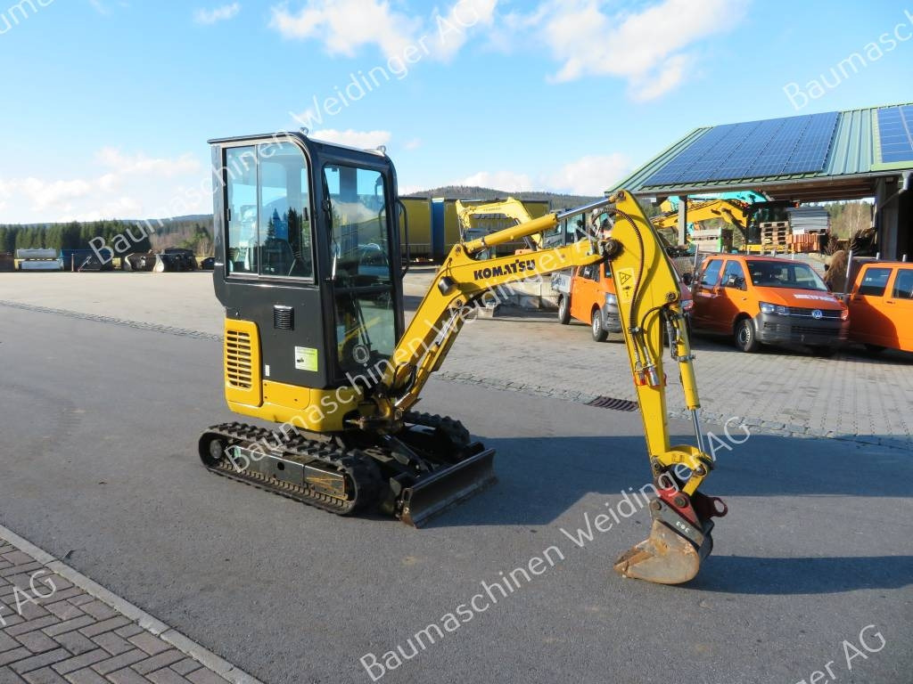 Komatsu PC 16 R-3HS - Ekskavator mini: gambar 1 Komatsu PC 16 R-3HS - Ekskavator mini: gambar 1