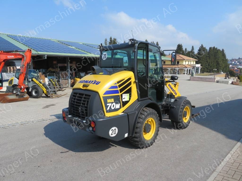 Komatsu WA 70 M-8 - Wheel loader: gambar 3 Komatsu WA 70 M-8 - Wheel loader: gambar 3
