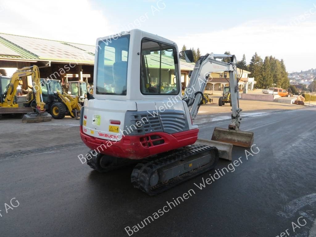 Takeuchi TB 235 - Ekskavator mini: gambar 3 Takeuchi TB 235 - Ekskavator mini: gambar 3