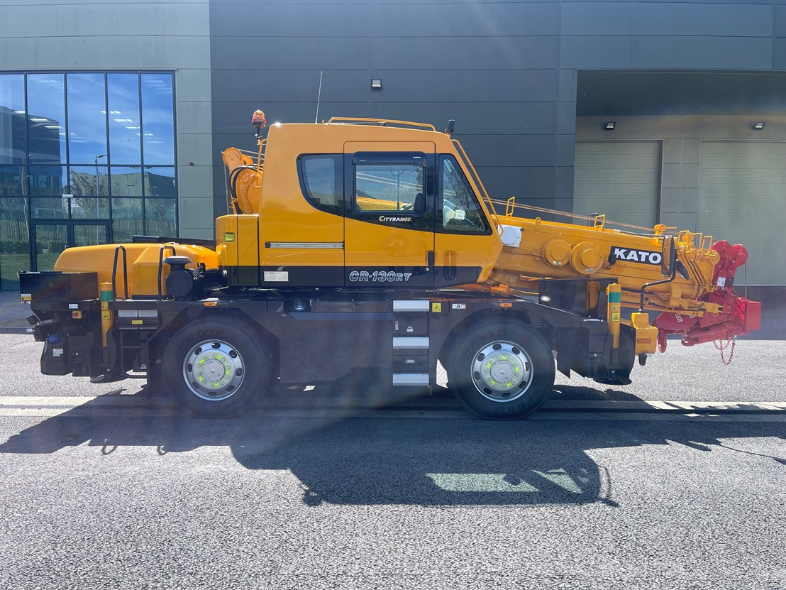 KATO CR-130Rv - 13 Ton Crane - Joystick Control & Stage V Engine - Derek bergerak: gambar 5 KATO CR-130Rv - 13 Ton Crane - Joystick Control & Stage V Engine - Derek bergerak: gambar 5