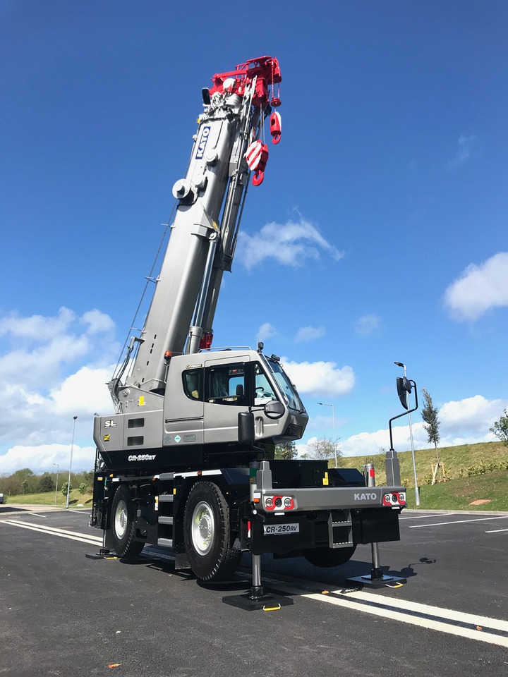 KATO CR-250Rv - 25 Ton Crane - Derek bergerak: gambar 5 KATO CR-250Rv - 25 Ton Crane - Derek bergerak: gambar 5