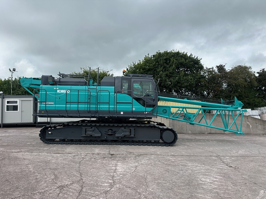 KOBELCO CKE900G-2, 100 Ton Crawler Crane - Derek bergerak: gambar 4 KOBELCO CKE900G-2, 100 Ton Crawler Crane - Derek bergerak: gambar 4