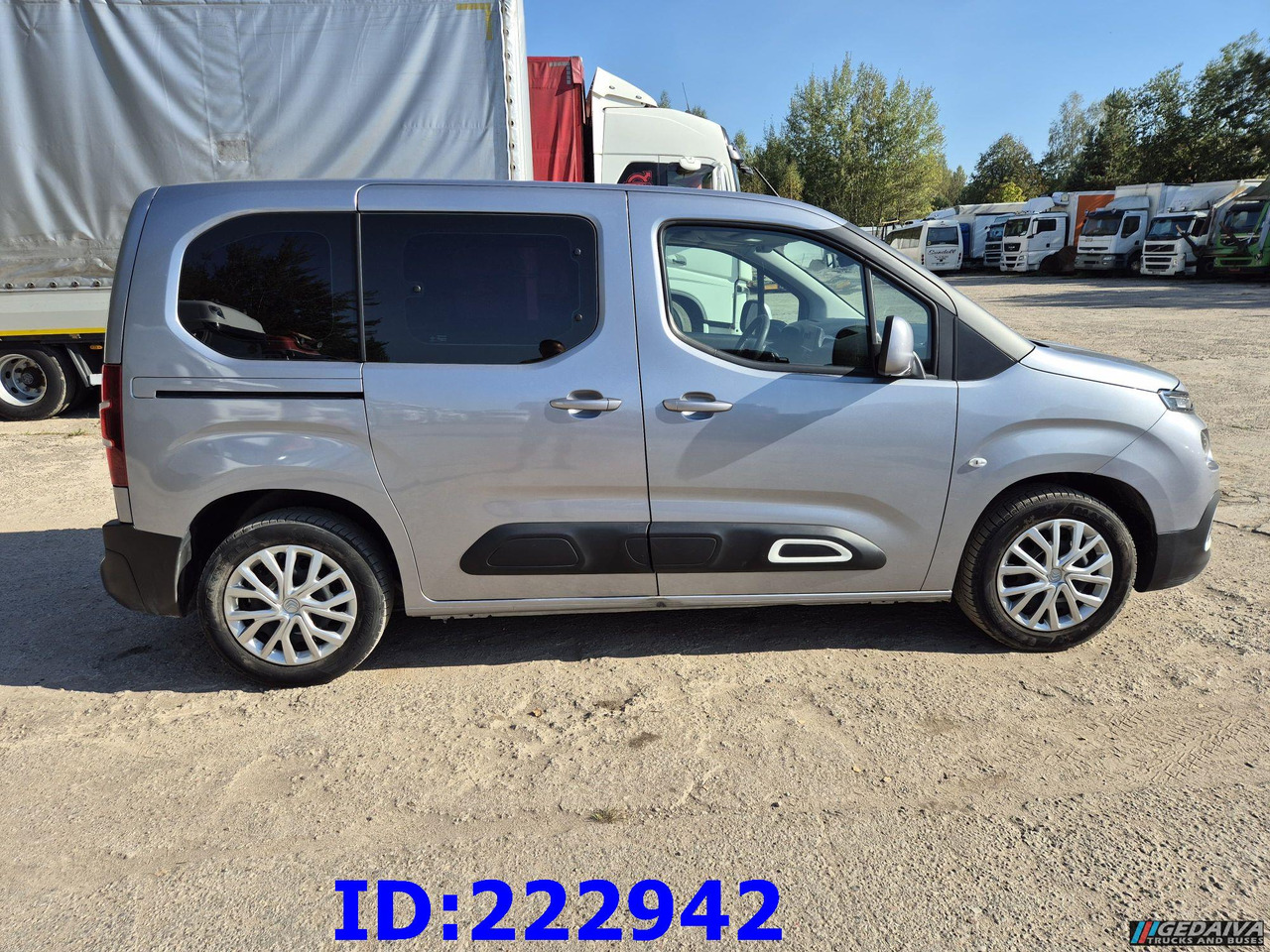 CITROEN Berlingo - Van penumpang: gambar 5 CITROEN Berlingo - Van penumpang: gambar 5