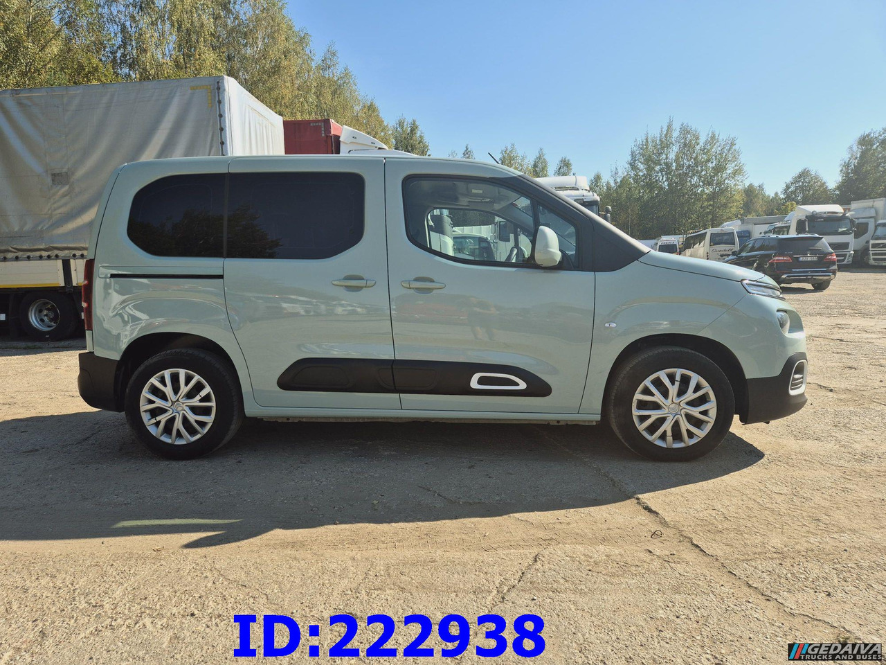 CITROEN Berlingo - Van penumpang: gambar 5 CITROEN Berlingo - Van penumpang: gambar 5