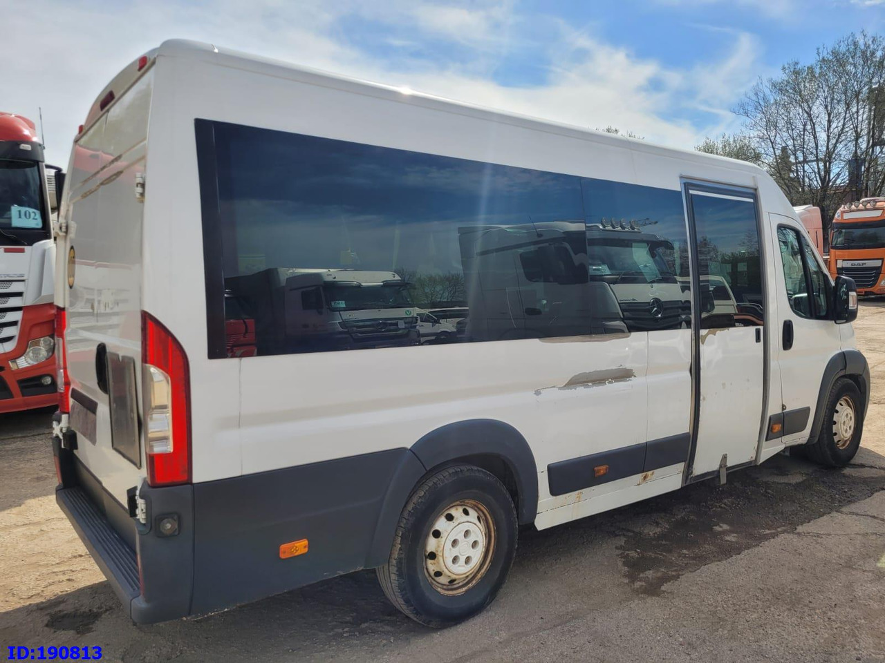 FIAT Ducato - VIP - 17 Seater - Bus pariwisata: gambar 5 FIAT Ducato - VIP - 17 Seater - Bus pariwisata: gambar 5