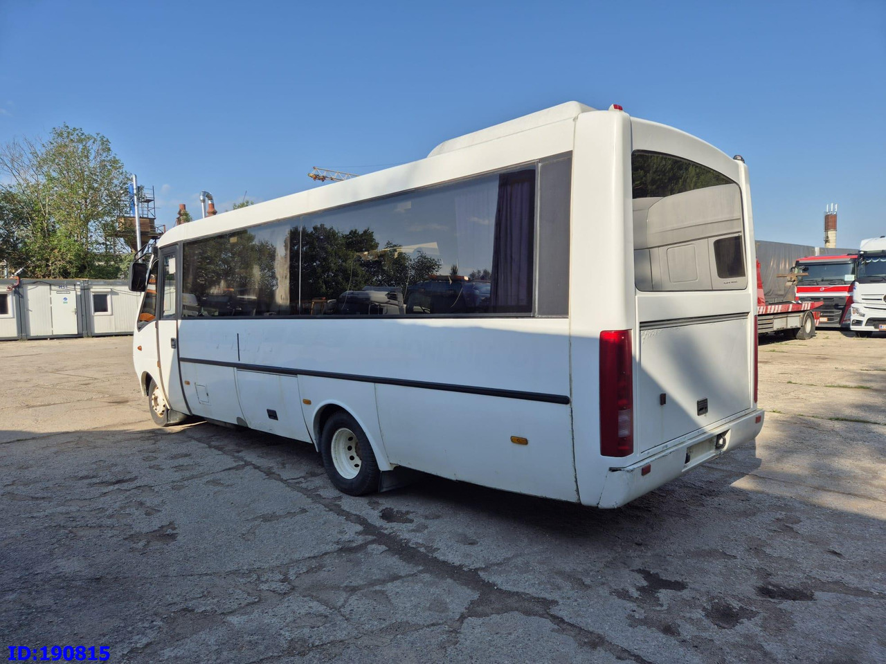 IVECO 65c18 Thesi Kapena 27place (Engine problem) - Bus pariwisata: gambar 5 IVECO 65c18 Thesi Kapena 27place (Engine problem) - Bus pariwisata: gambar 5