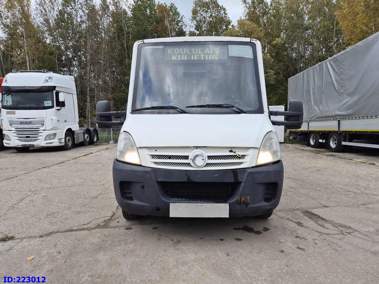 IVECO Daily 50C18 - 23-seater - Bus pariwisata: gambar 2 IVECO Daily 50C18 - 23-seater - Bus pariwisata: gambar 2