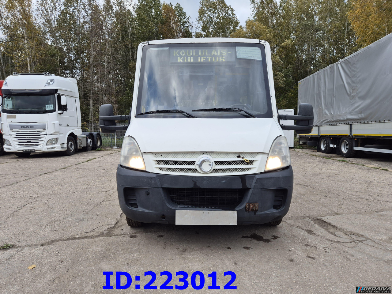 IVECO Daily 50C18 - 23-seater - Bus pariwisata: gambar 2 IVECO Daily 50C18 - 23-seater - Bus pariwisata: gambar 2