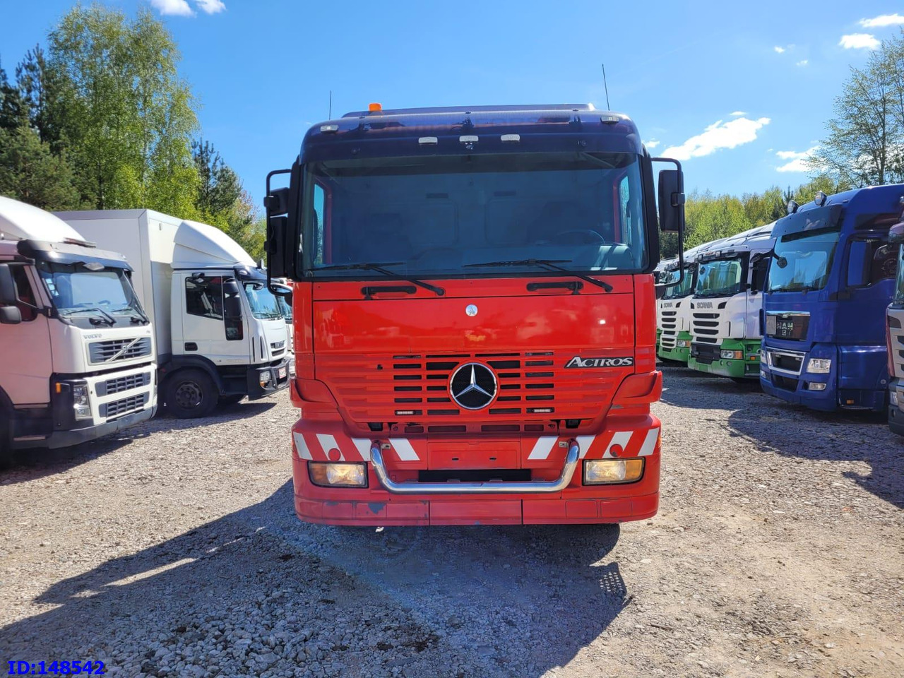 MERCEDES-BENZ Actros 1831 4x2 - Mobil derek: gambar 4 MERCEDES-BENZ Actros 1831 4x2 - Mobil derek: gambar 4