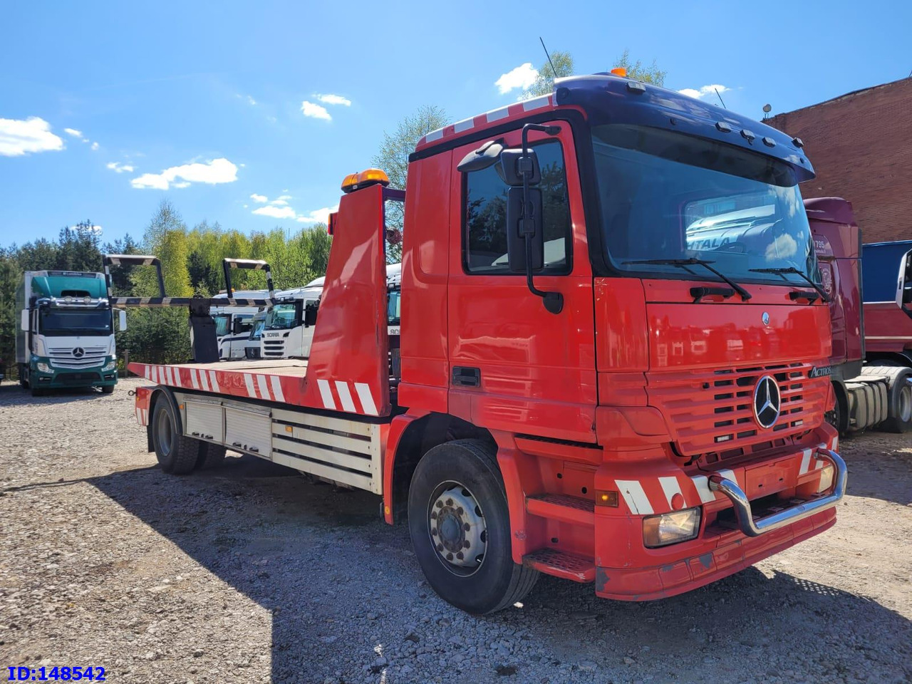MERCEDES-BENZ Actros 1831 4x2 - Mobil derek: gambar 5 MERCEDES-BENZ Actros 1831 4x2 - Mobil derek: gambar 5