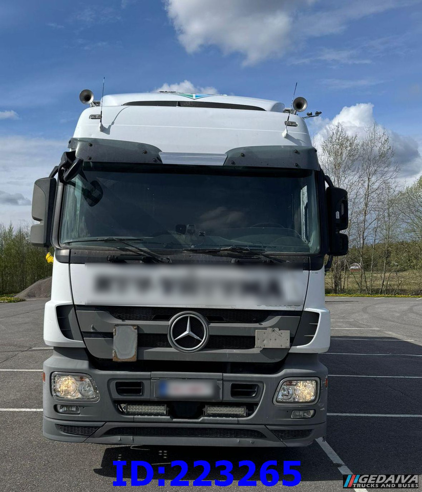 MERCEDES-BENZ Actros 2541 6x2 Retarder Euro5 - Truk isotermal: gambar 2 MERCEDES-BENZ Actros 2541 6x2 Retarder Euro5 - Truk isotermal: gambar 2