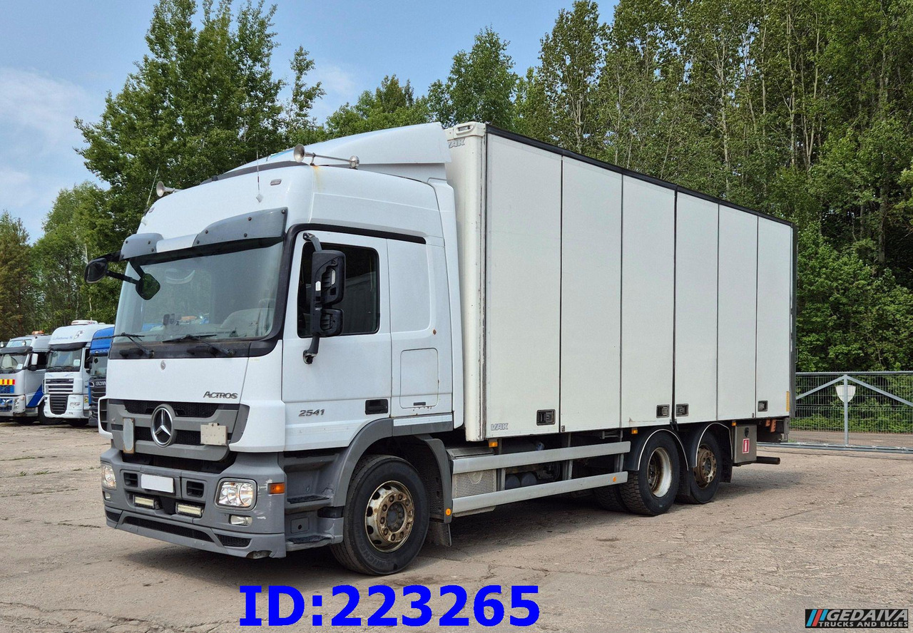 MERCEDES-BENZ Actros 2541 6x2 Retarder Open side box - Truk isotermal: gambar 1 MERCEDES-BENZ Actros 2541 6x2 Retarder Open side box - Truk isotermal: gambar 1