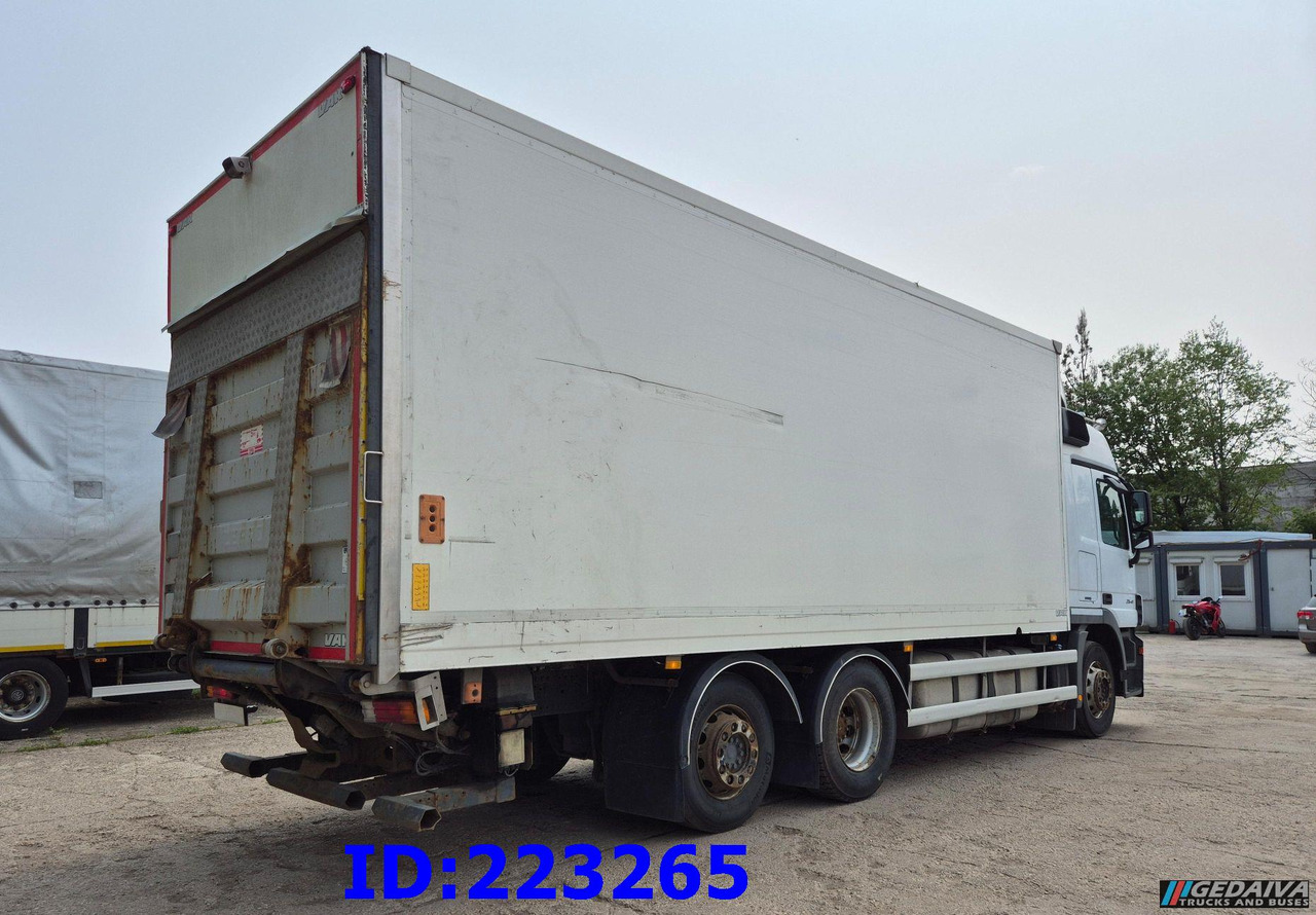 MERCEDES-BENZ Actros 2541 6x2 Retarder Open side box - Truk isotermal: gambar 5 MERCEDES-BENZ Actros 2541 6x2 Retarder Open side box - Truk isotermal: gambar 5