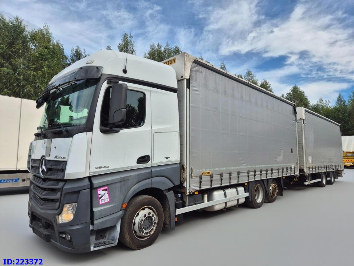 MERCEDES-BENZ Actros 2542 6x2 Euro6 + Wielton trailer - Truk dengan terpal samping: gambar 1 MERCEDES-BENZ Actros 2542 6x2 Euro6 + Wielton trailer - Truk dengan terpal samping: gambar 1