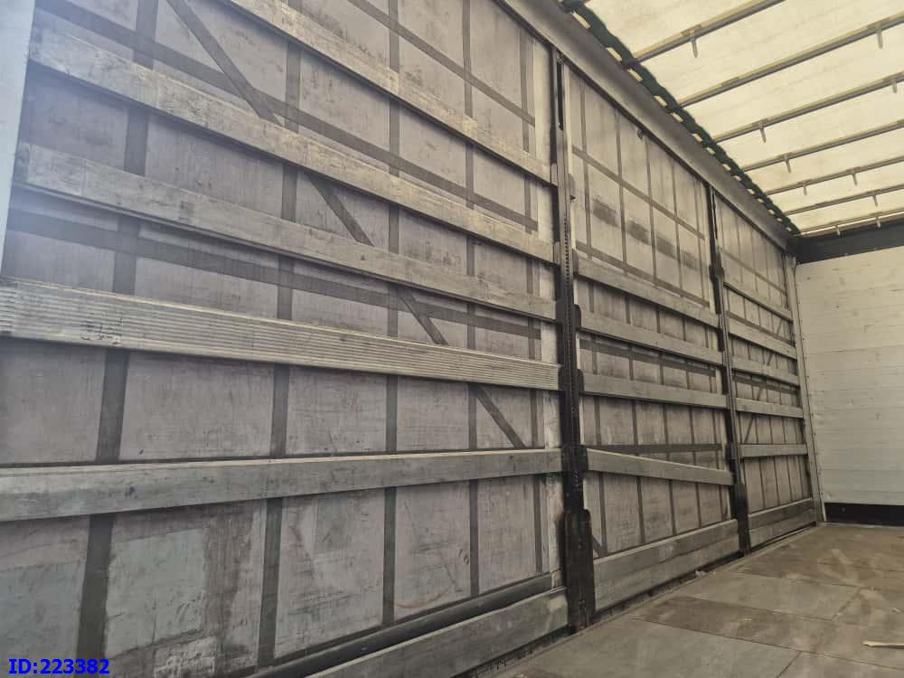 MERCEDES-BENZ Actros 2542 6x2 Euro6 + Wielton trailer - Truk dengan terpal samping: gambar 5 MERCEDES-BENZ Actros 2542 6x2 Euro6 + Wielton trailer - Truk dengan terpal samping: gambar 5