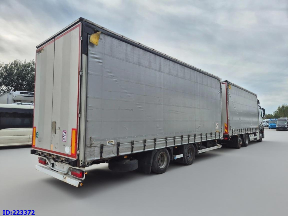MERCEDES-BENZ Actros 2542 6x2 Euro6 + Wielton trailer - Truk dengan terpal samping: gambar 5 MERCEDES-BENZ Actros 2542 6x2 Euro6 + Wielton trailer - Truk dengan terpal samping: gambar 5