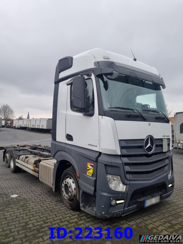MERCEDES-BENZ Actros 2542 BDF Euro6 - Truk sasis: gambar 2 MERCEDES-BENZ Actros 2542 BDF Euro6 - Truk sasis: gambar 2