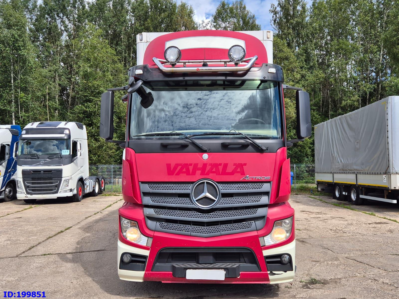 MERCEDES-BENZ Actros 2551 6x2 Euro5 - Truk box: gambar 2 MERCEDES-BENZ Actros 2551 6x2 Euro5 - Truk box: gambar 2