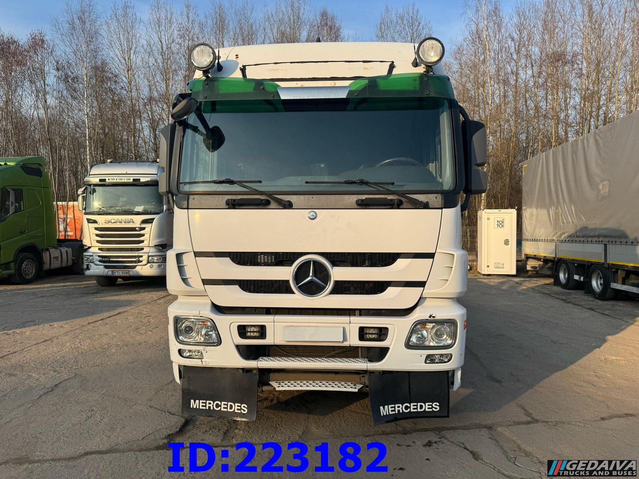 MERCEDES-BENZ Actros 2551 8x2 V8 Retarder - Hook lift: gambar 2 MERCEDES-BENZ Actros 2551 8x2 V8 Retarder - Hook lift: gambar 2