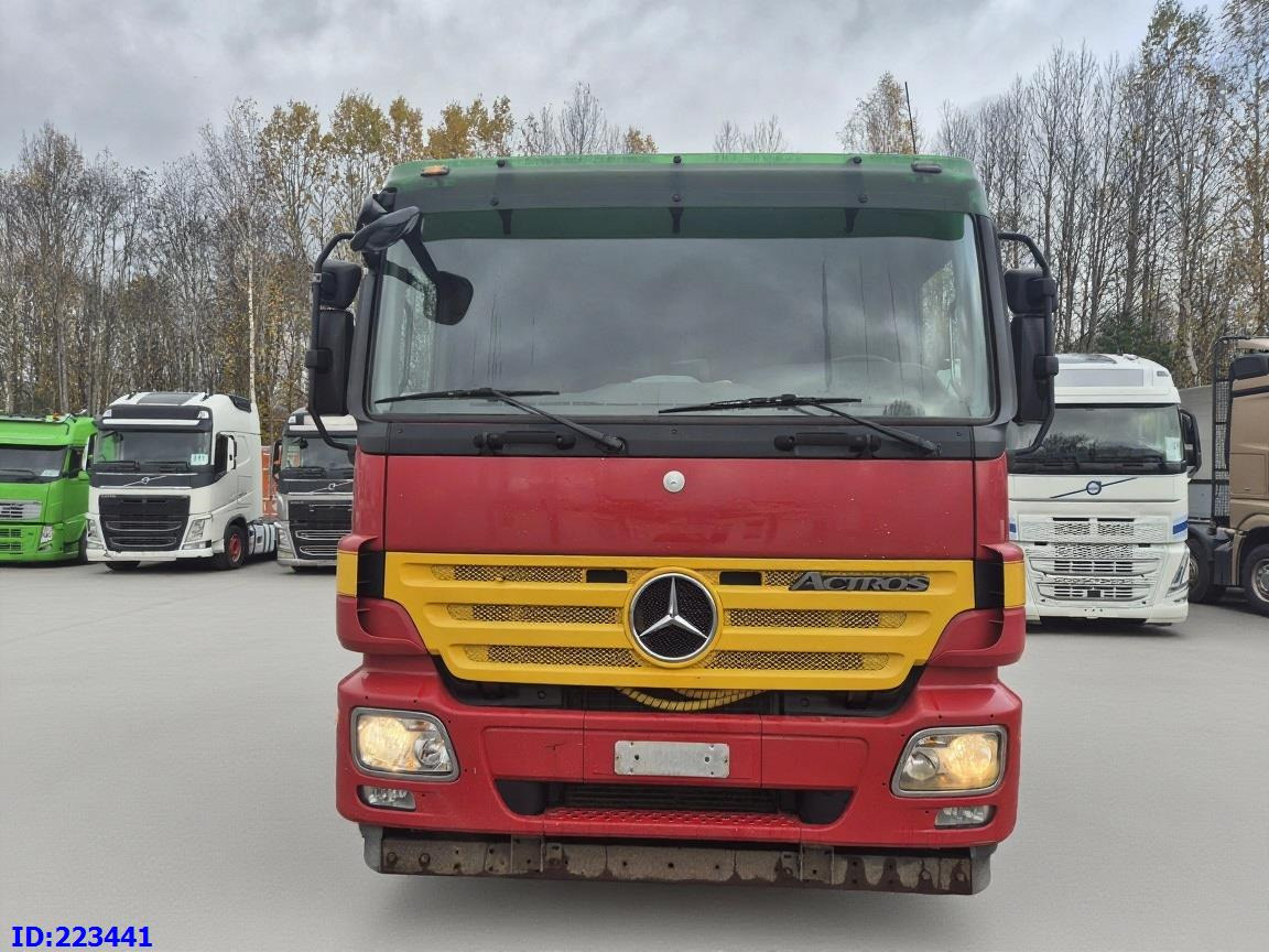 MERCEDES-BENZ Actros 2636 6X4 (3pedals) - Truk sasis: gambar 2 MERCEDES-BENZ Actros 2636 6X4 (3pedals) - Truk sasis: gambar 2