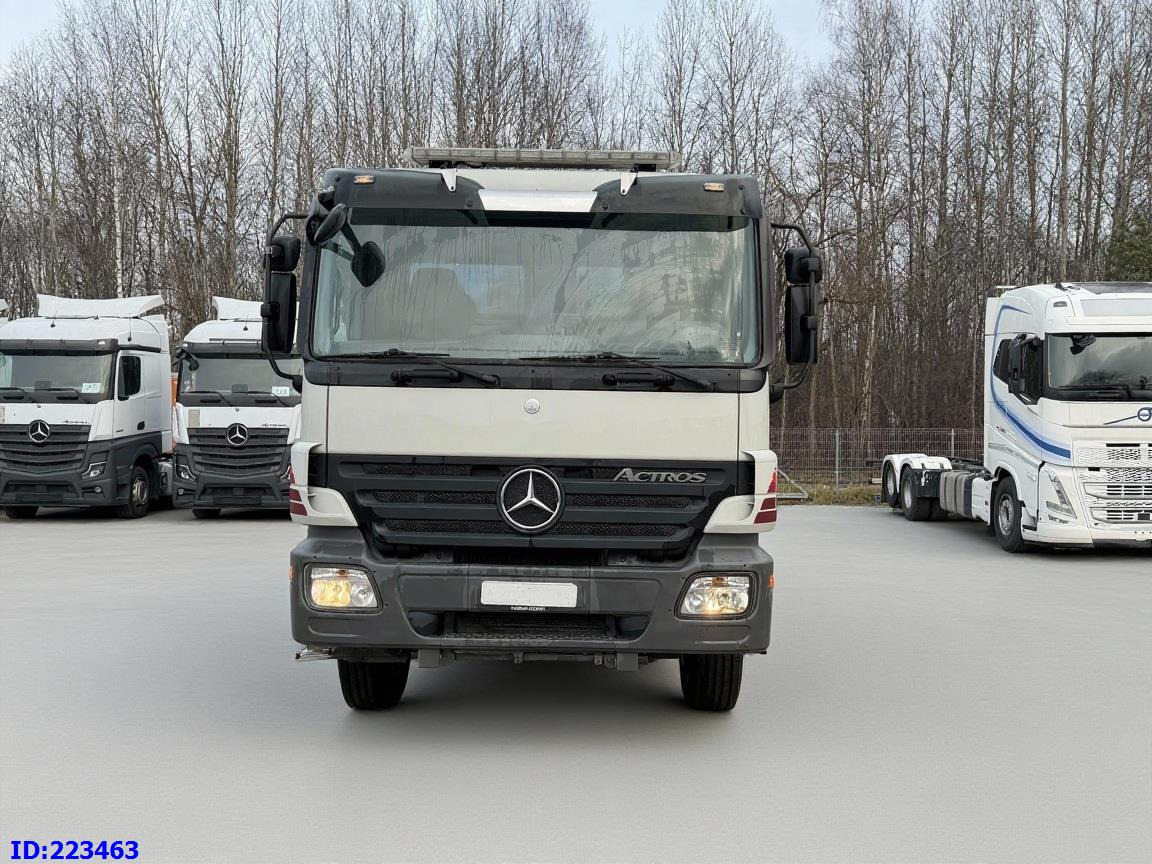 MERCEDES-BENZ Actros 3241 8x4 TOP CONDITION - Truk jungkit: gambar 2 MERCEDES-BENZ Actros 3241 8x4 TOP CONDITION - Truk jungkit: gambar 2