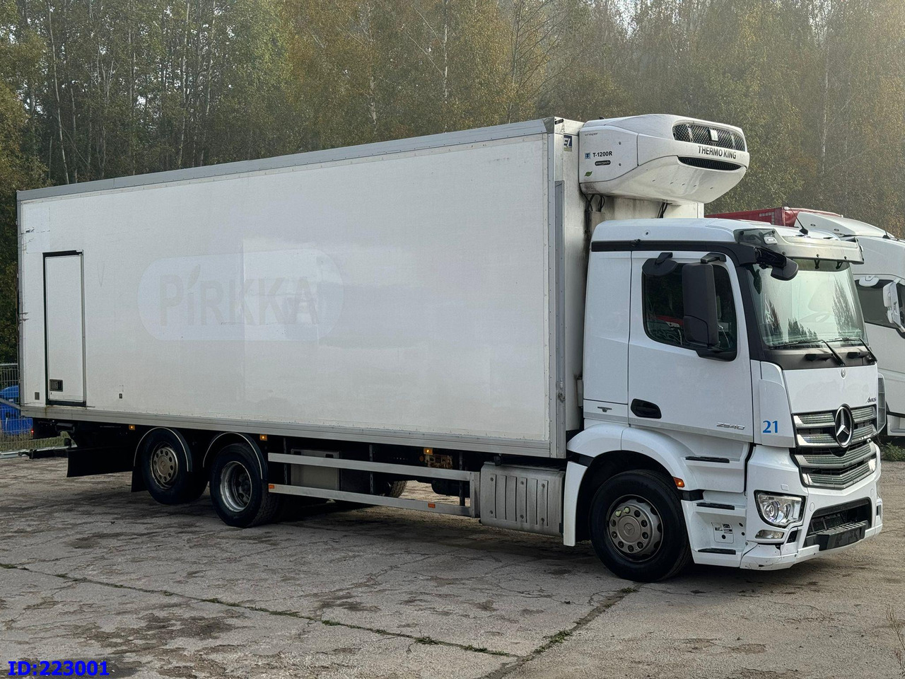 MERCEDES-BENZ Antos 2540 6x2 Euro6 - Truk berpendingin: gambar 2 MERCEDES-BENZ Antos 2540 6x2 Euro6 - Truk berpendingin: gambar 2