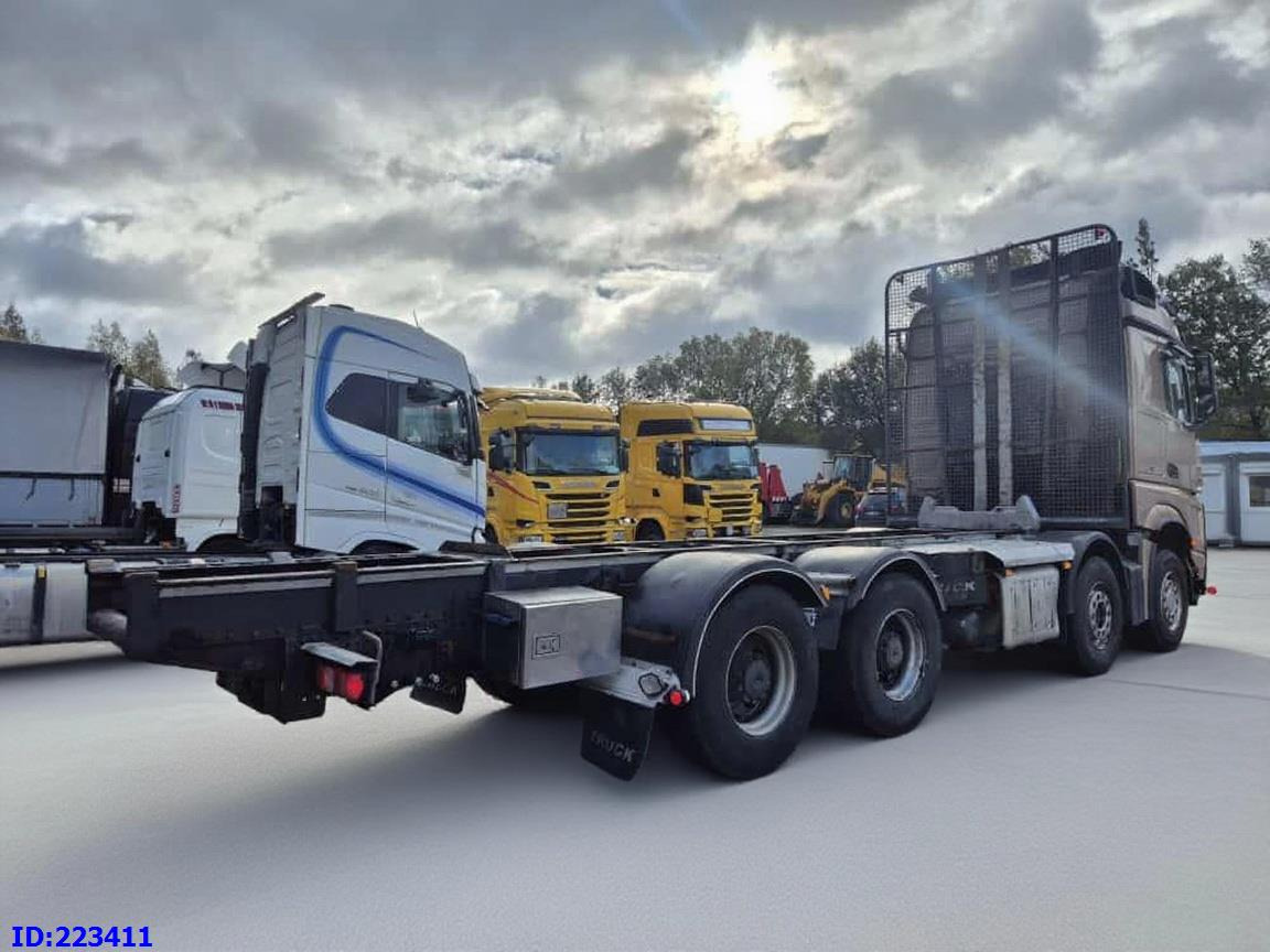 MERCEDES-BENZ Arocs 3763 8x4 Euro6 - Truk sasis: gambar 4 MERCEDES-BENZ Arocs 3763 8x4 Euro6 - Truk sasis: gambar 4