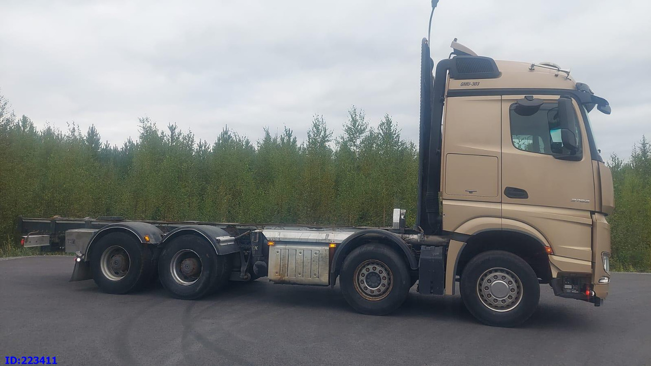 MERCEDES-BENZ Arocs 3763 8x4 Euro6 - Truk sasis: gambar 5 MERCEDES-BENZ Arocs 3763 8x4 Euro6 - Truk sasis: gambar 5