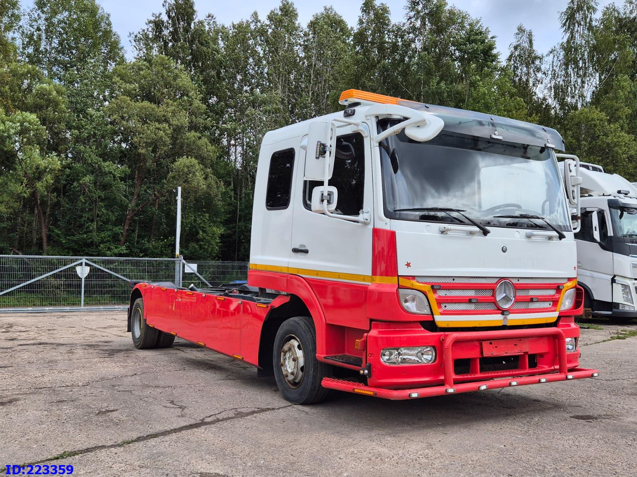 MERCEDES-BENZ Atego 1224 - Truk sasis: gambar 1 MERCEDES-BENZ Atego 1224 - Truk sasis: gambar 1