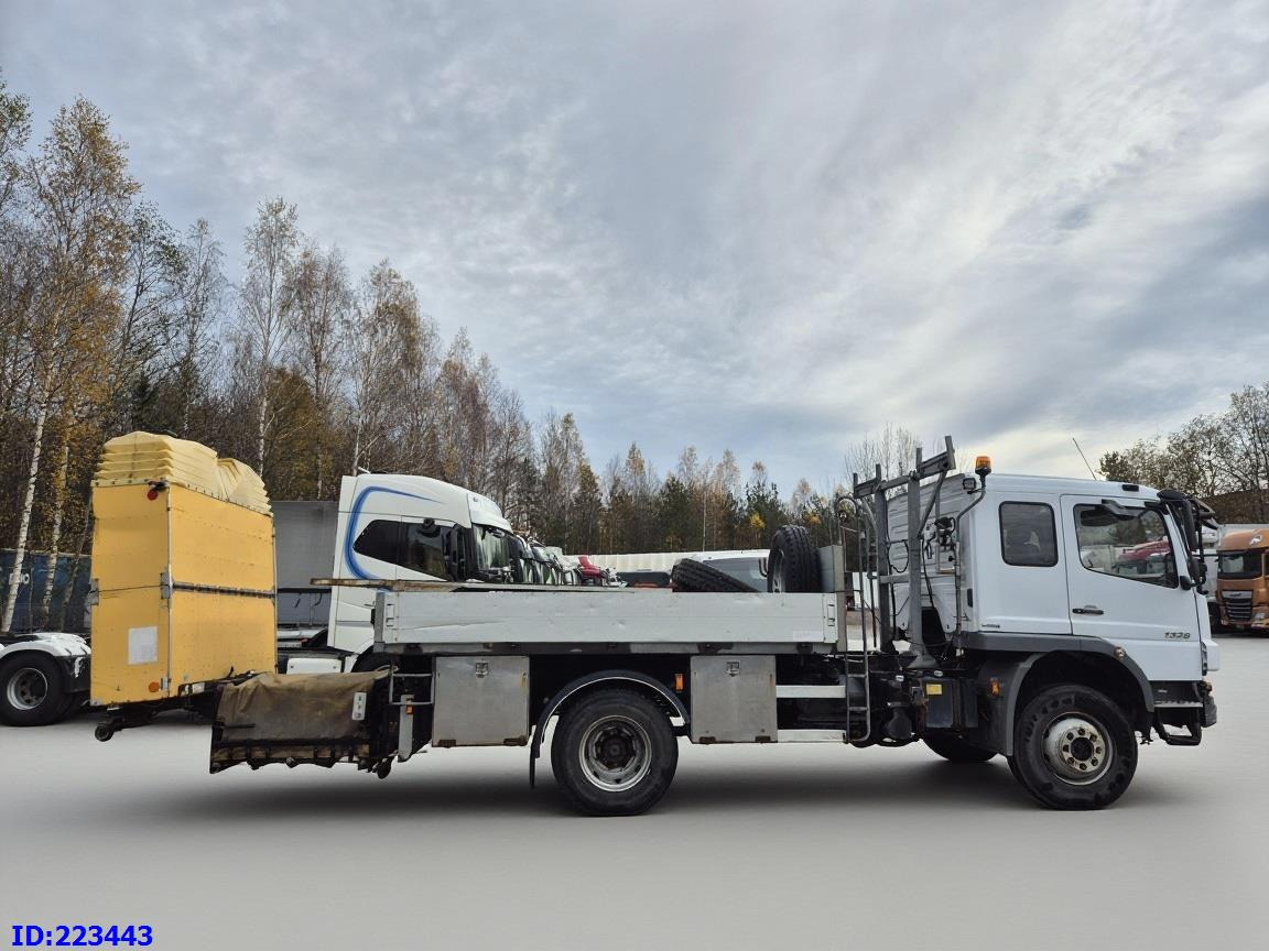 MERCEDES-BENZ Atego 1326 4×4 - Truk flatbed: gambar 5 MERCEDES-BENZ Atego 1326 4×4 - Truk flatbed: gambar 5